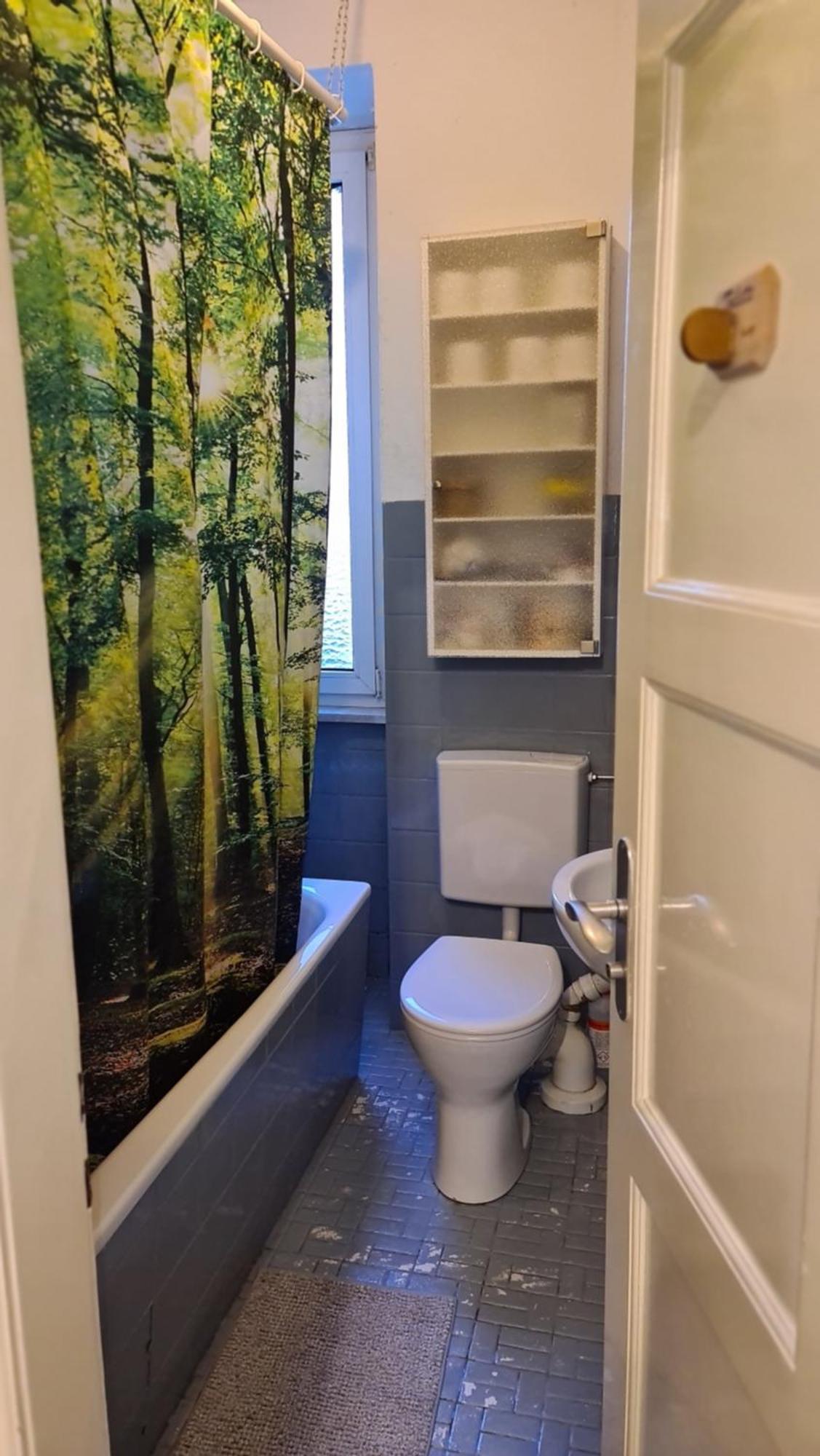 Gemuetliches Zimmer In Einer Altbauwohnung In Der Stadt Würzburg Buitenkant foto